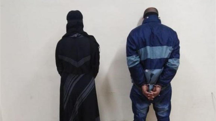 إستعانت بعشيقها وأصدقائه فى شقتها للتخلص من زوجها وإبنتها