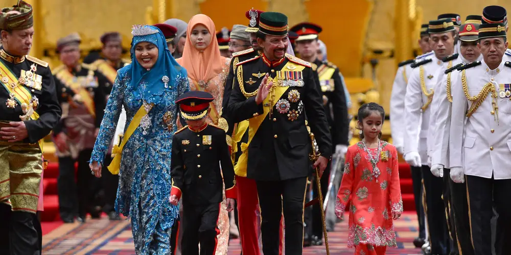 أغني حاكم في العالم حسن بلقيه معز الدين سلطان دولة بروناي