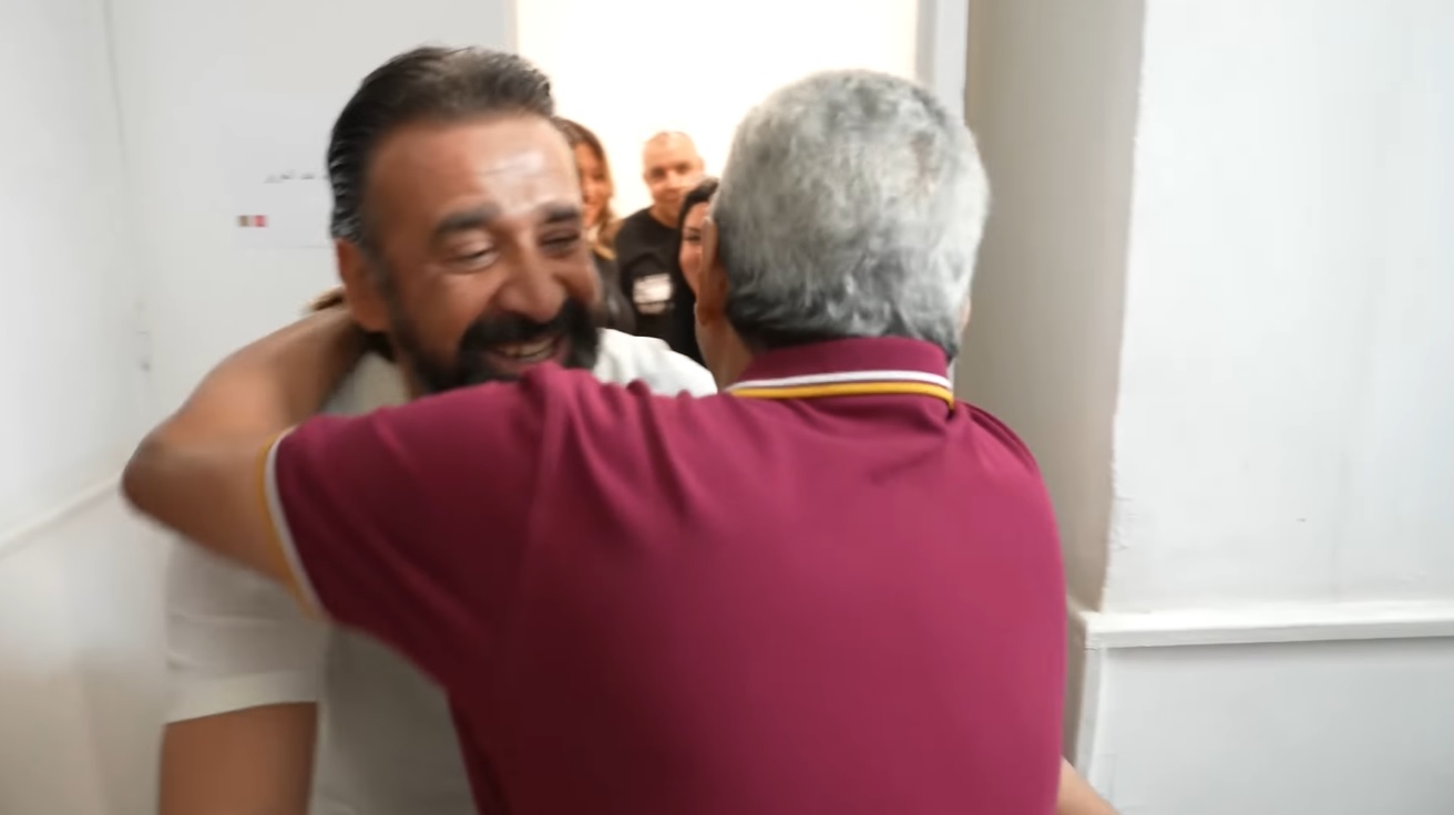 حلقة محمود سعد مع الفنان كريم عبدالعزيز| كواليس تصوير برنامج سولد أوت