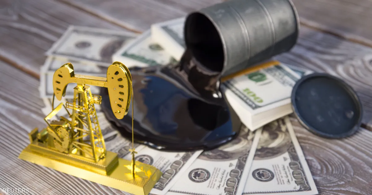 يرتفع النفط مع تراجع التضخم في الولايات المتحدة