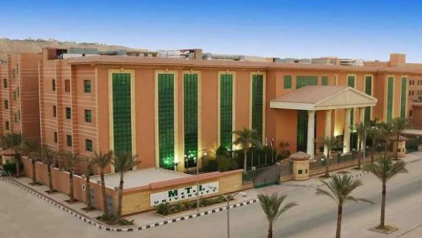 أفضل كليات الذكاء الإصطناعي في مصر بالجامعات الحكومية والخاصة