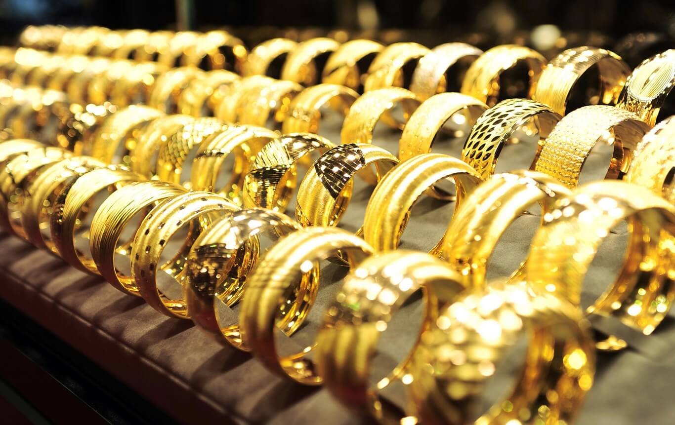 سعر الذهب اليوم الجمعة 23 أغسطس 2024 م