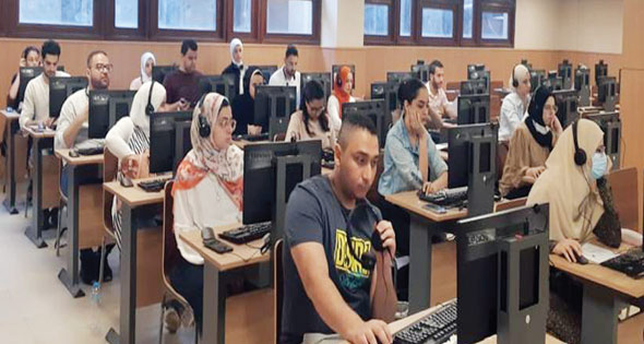 11 برنامجا مميزا بنظام الساعات المعتمدة بهندسة عين شمس
