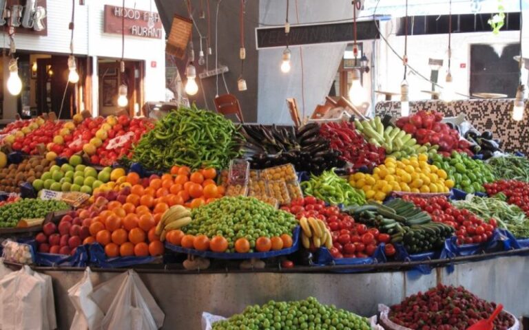 اسعار الخضار والفاكهة اليوم الإثنين 5 أغسطس 2024