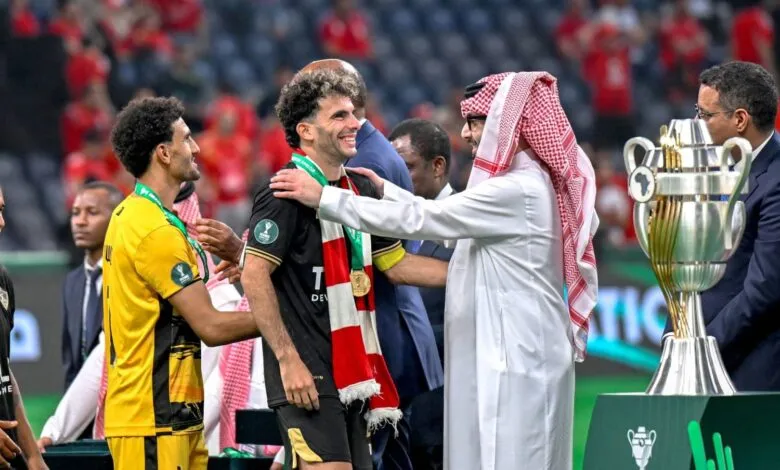 الزمالك يتوج بلقب السوبر الإفريقي بعد هزيمة الأهلي