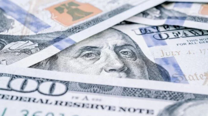 سعر الدولار مقابل الجنيه في التعاملات المسائية اليوم 24 مايو 2025