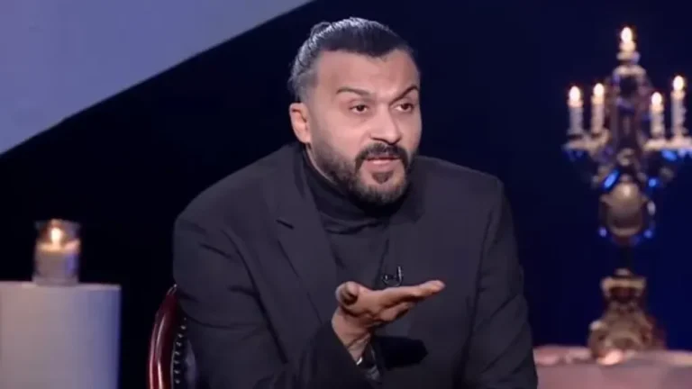  إبراهيم سعيد ينهار بالبكاء بعد خروجه من السجن ويستغيث ” بدار الإفتاء “