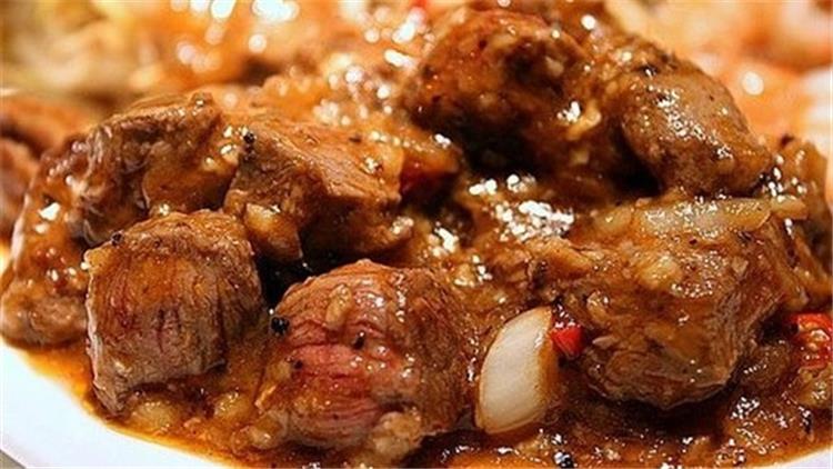 تعرفي على طريقة عمل كباب الحلة المصري بخطوات سهلة وسريعة مع أسرار الطعم المميز مثل المطاعم.
