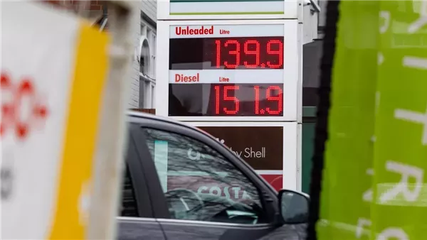 “للمرة الثانية خلال شهر 2026 .. باكستان ترفع أسعار البنزين والديزل وسط توترات الشرق الأوسط”