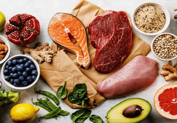 نظام الطيبات 2026.. الدليل الشامل لفهم النظام الغذائي الأكثر تداولًا وفوائده وأضراره