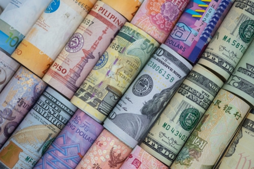 أسعار العملات الأجنبية اليوم الأربعاء 15 أبريل 2026