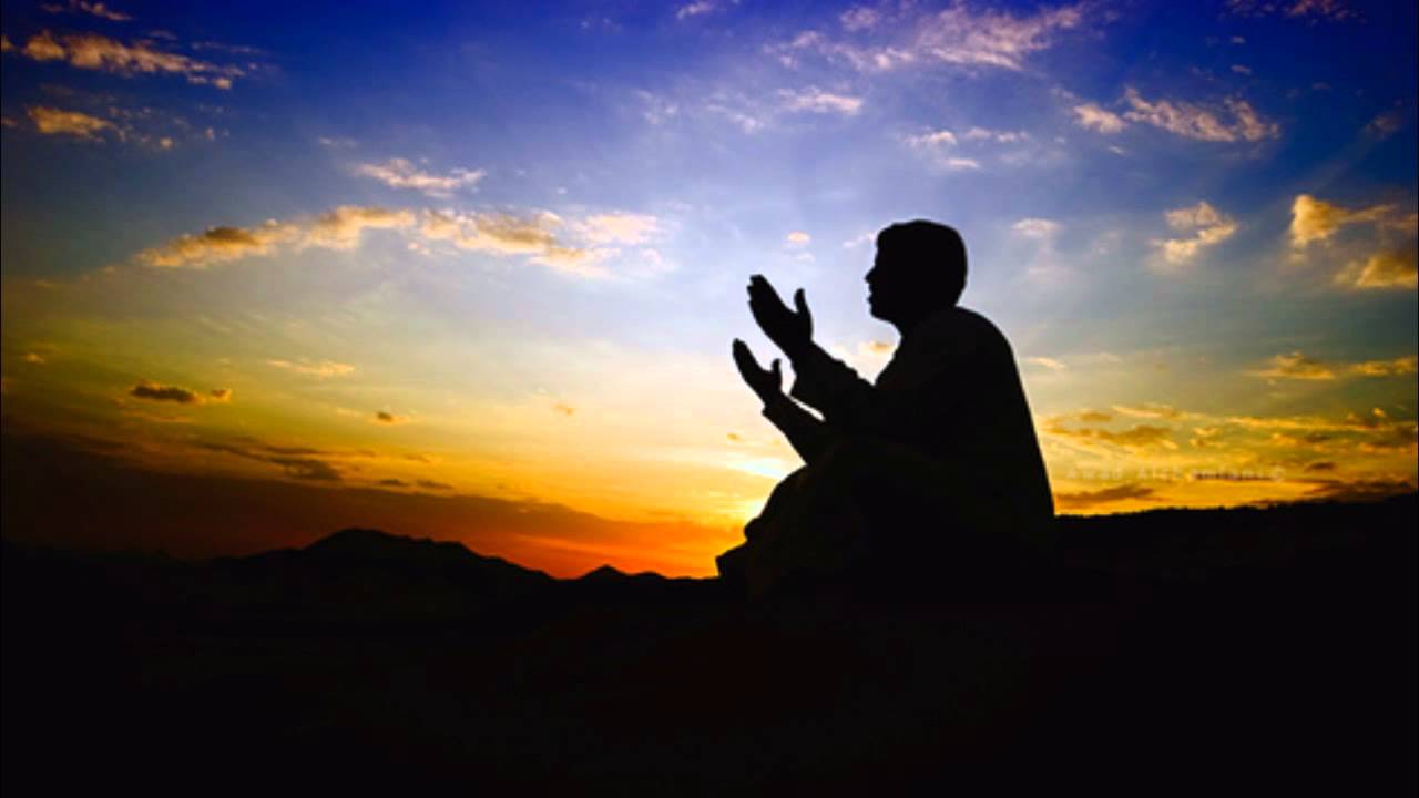 تعرف على دعاء سيدنا محمد ﷺ "رَبَّنَا آتِنَا فِي الدُّنْيَا حَسَنَةً" وأهميته، مع تفسيره وفضله وكيفية الدعاء به لتحقيق الخير والبركة في الدنيا والآخرة.