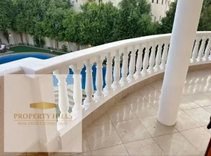 لسرعة البيع فيلا بنص سعرها في التجمع الخامس فيو علي جرين اريا