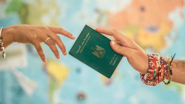 استخراج جواز سفر مستعجل في مصر: هل يمكن استلامه في نفس اليوم؟ (الخطوات + الرسوم 2026)