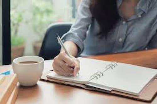 كيفية كتابة CV احترافي 2026 | نموذج جاهز للتحميل