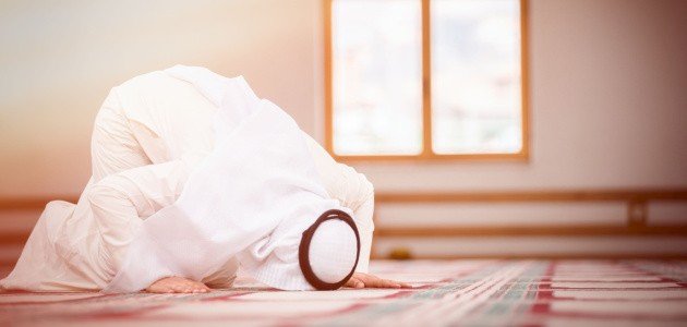 تفسير حلم الصلاة في المنام .. لابن سيرين والنابلسي في جميع الحالات