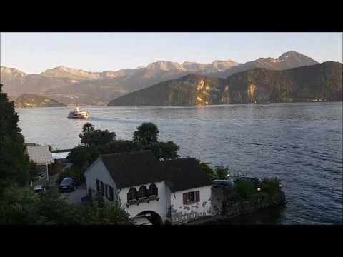 بلدة سبيز انترلاكن سويسرا Spiez city Switzerland