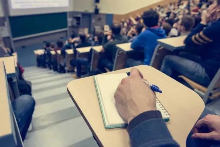 أقل جامعة أهلية من حيث المصروفات 2026 .. دليل أرخص الجامعات والكليات قبل التنسيق
