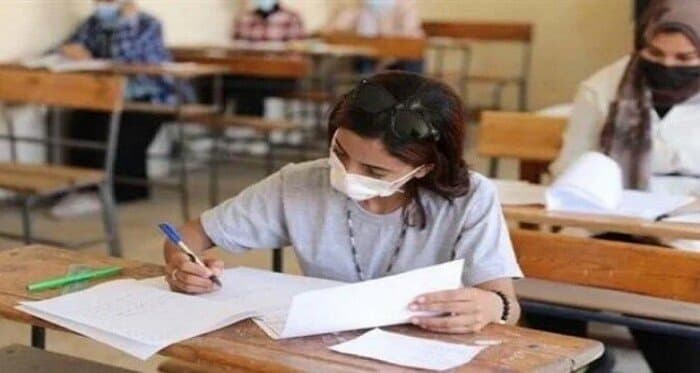 طالبة بالبحيرة تتظلم من نتيجة الثانوية العامة 2026 بعد ظهور مجموعها 15 درجة.. والأسرة: كانت 92.4% قبل تعطل الموقع