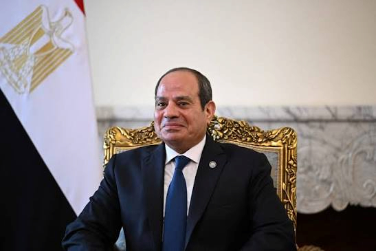 توجيهات رئاسية جديدة .. السيسي يكلف الحكومة بإعداد برنامج اقتصادي لخفض الأعباء المعيشية