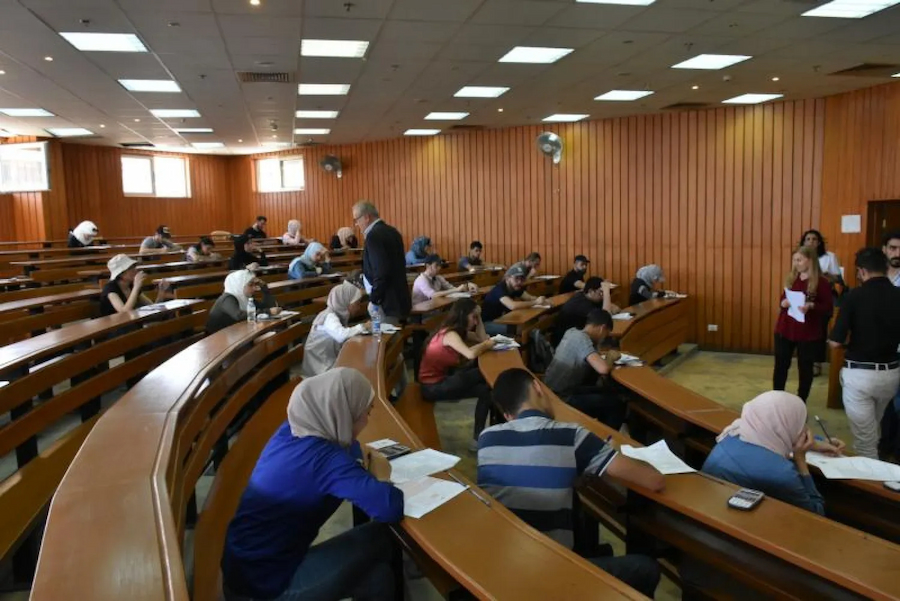 توقعات الطب والهندسة في سوريا 2026.. هل ترتفع معدلات القبول في المفاضلة؟