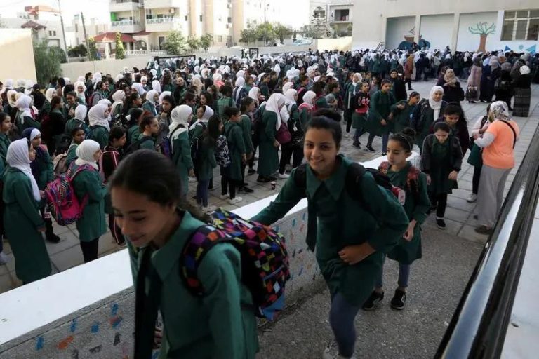 موعد بداية الدراسة في الإمارات 2026-2027.. الموعد الرسمي والتقويم الدراسي كاملًا