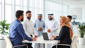 وظائف في الإمارات بدون خبرة 2026.. التخصصات المطلوبة وطريقة التقديم