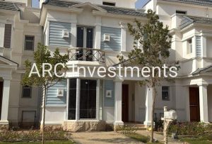 تاون هاوس معاد بيعه جاهز للسكن مفتوح فيو بارك