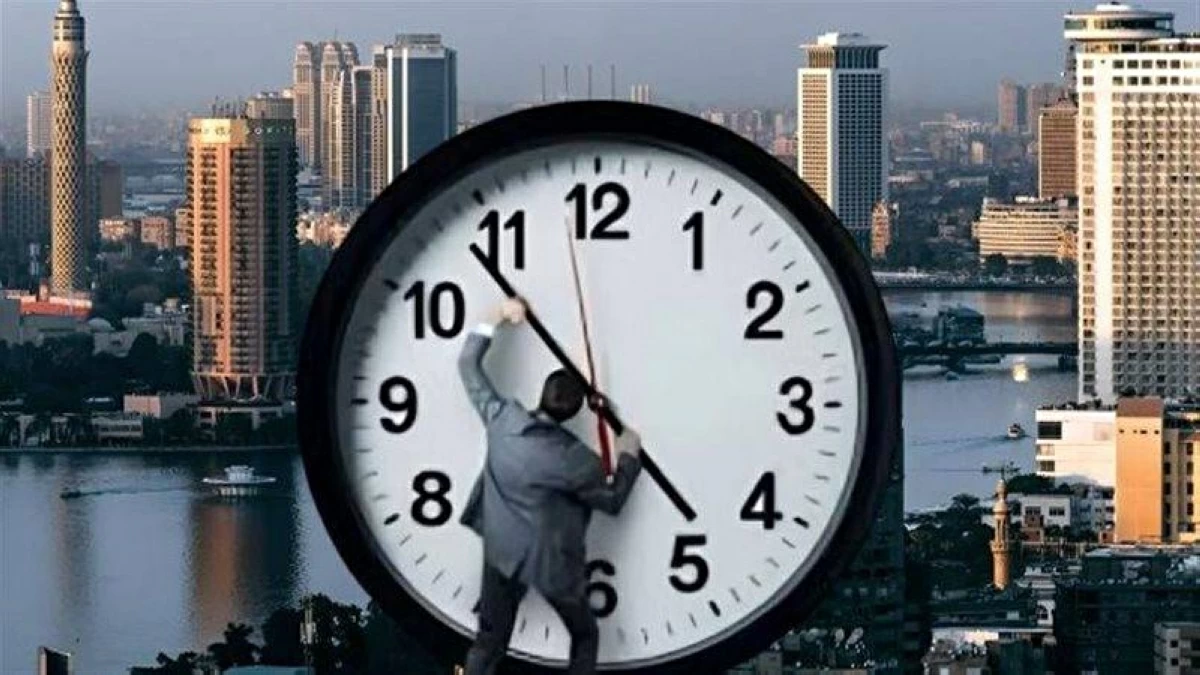 موعد التوقيت الشتوي 2026 في مصر.. متى يتم تأخير الساعة 60 دقيقة؟