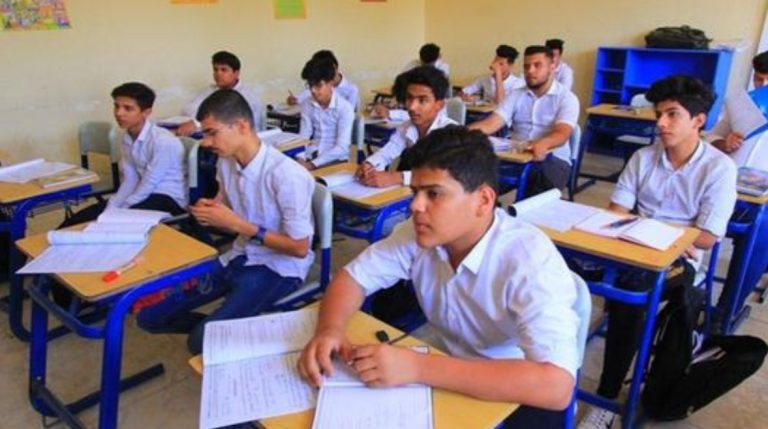رسوم استمارة الشهادة الإعدادية 2026/2027.. كم يدفع الطالب؟