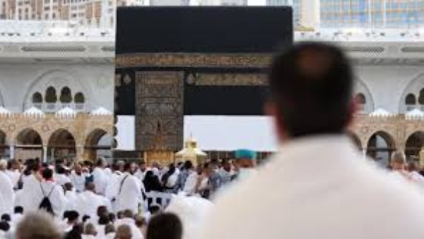 من هم غير المسموح لهم بالسفر للحج؟ الفئات التي يجب أن تعرف موقفها قبل السفر