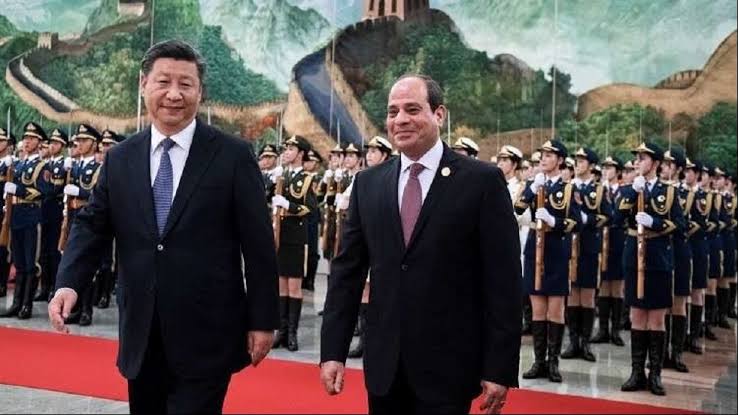 السيسي وشي جين بينج.. ماذا ناقش الرئيسان خلال زيارة الصين لمصر؟