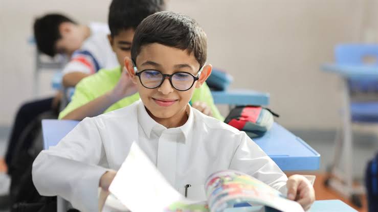 قبل ما تروح المدرسة.. 10 أشياء يجب أن يعرفها كل ولي أمر في بداية الدراسة 2026